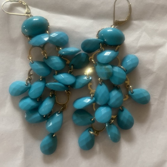 Set of 3 teardrop chandelier earrings - Picture 6 of 8